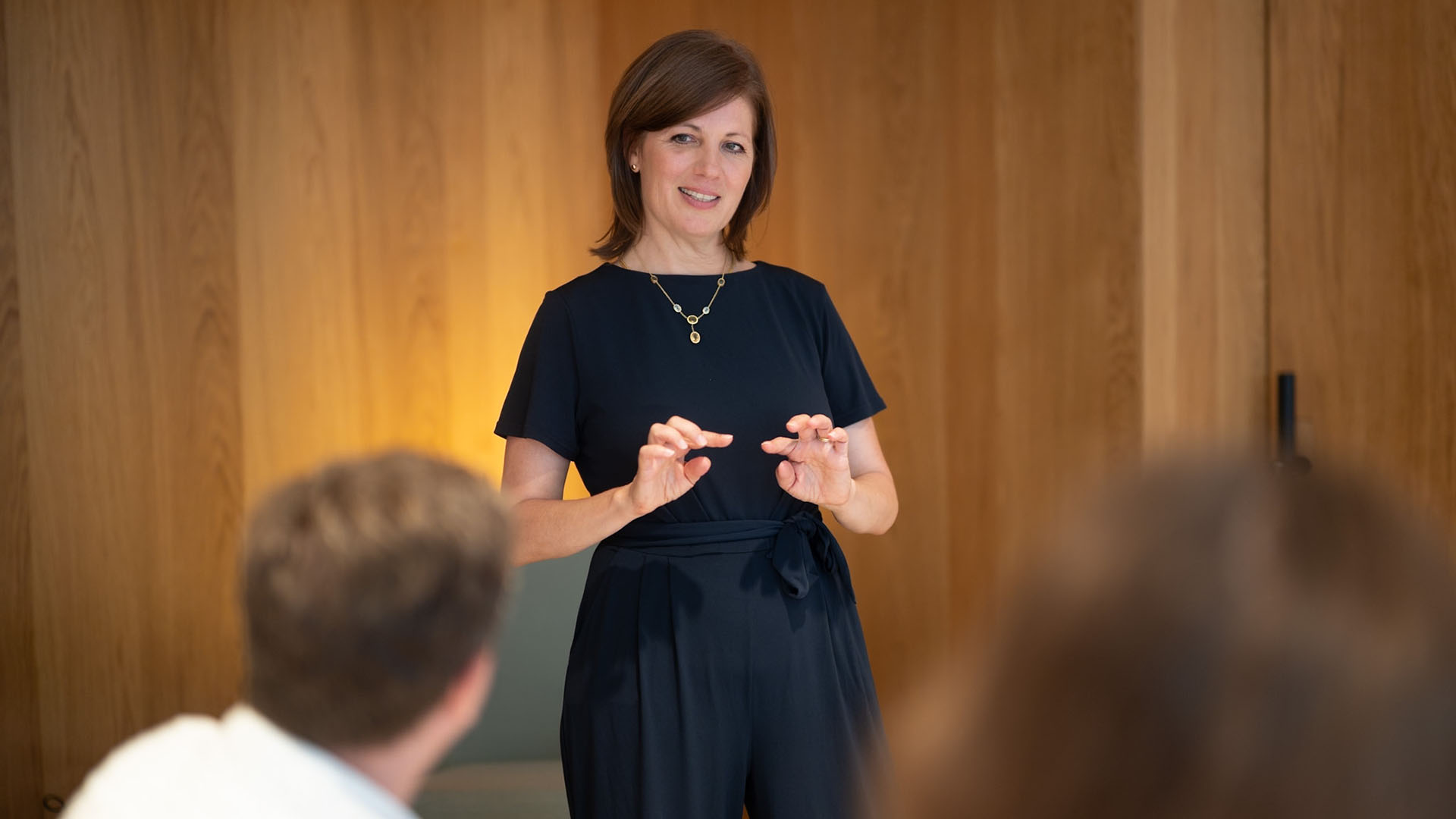 lea-simone-bogner-coach-8